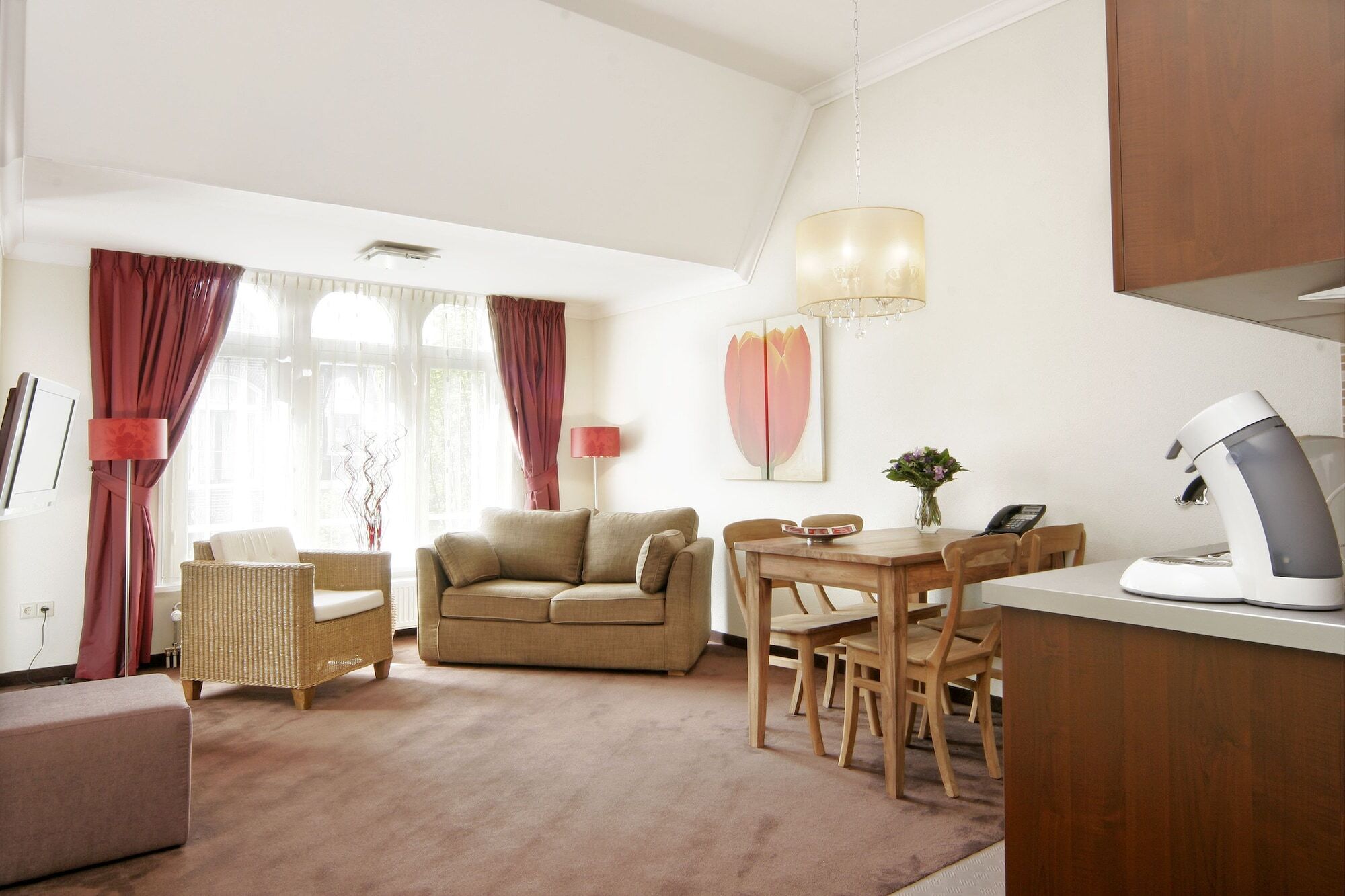Hotel Nova 4*